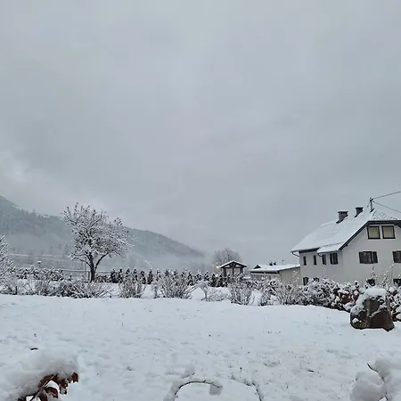 Jukbichl 度假居 *